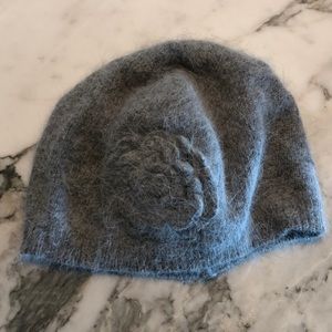Angora Beanie light gray NWT